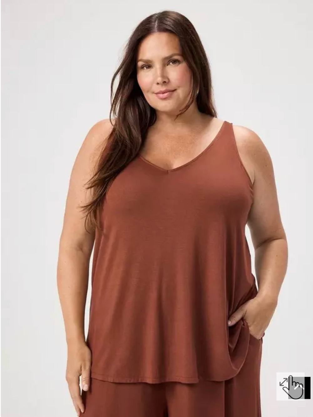 Torrid 1X super soft v-neck swing tank